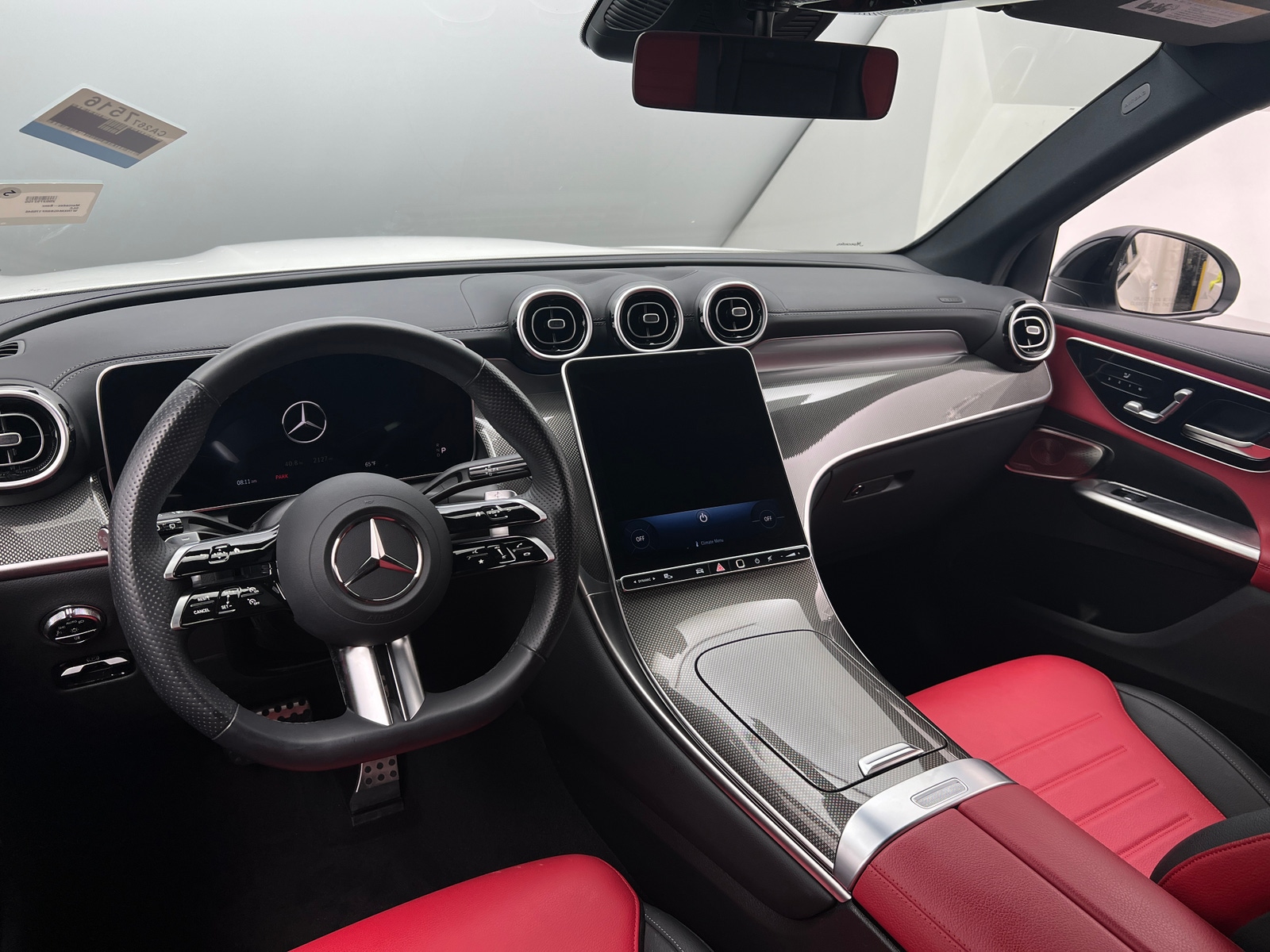 Thumbnail: 2024 Mercedes-Benz GLC - 2