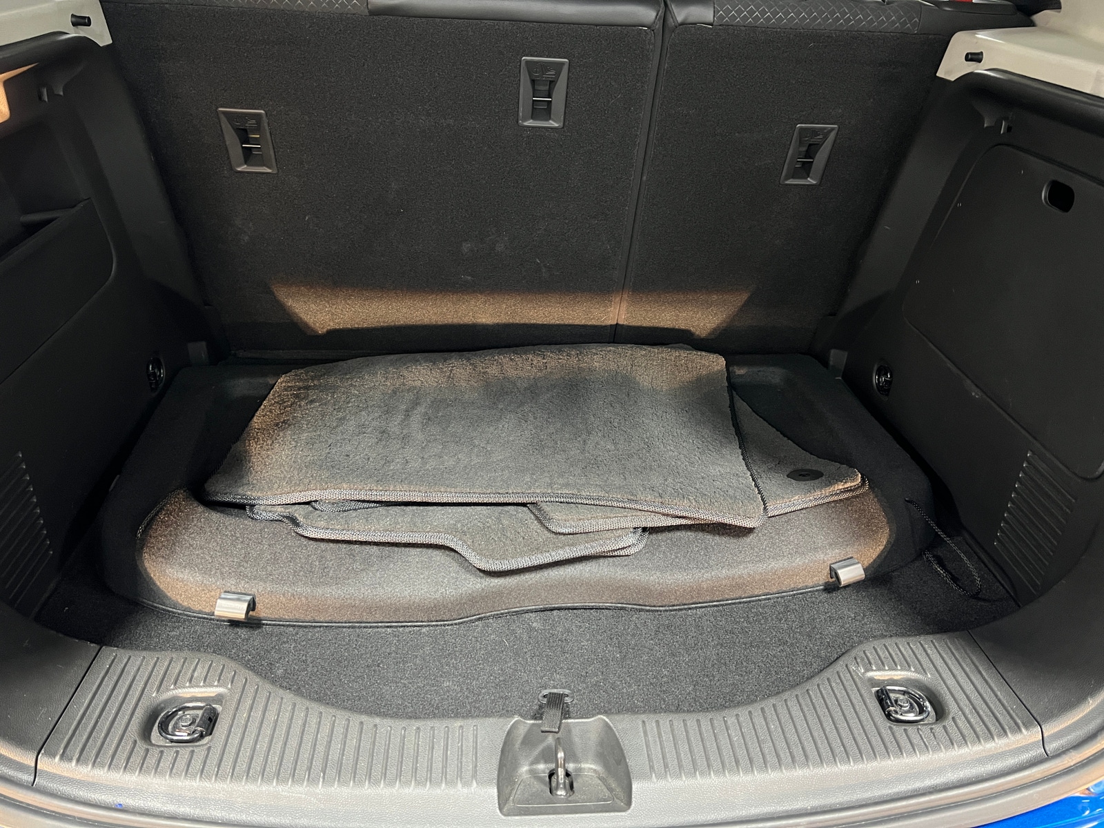 Thumbnail: 2018 Buick Encore - 7