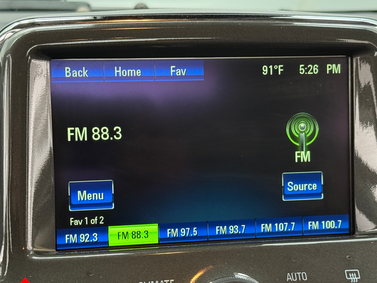 Thumbnail: 2013 Chevrolet Volt - 3