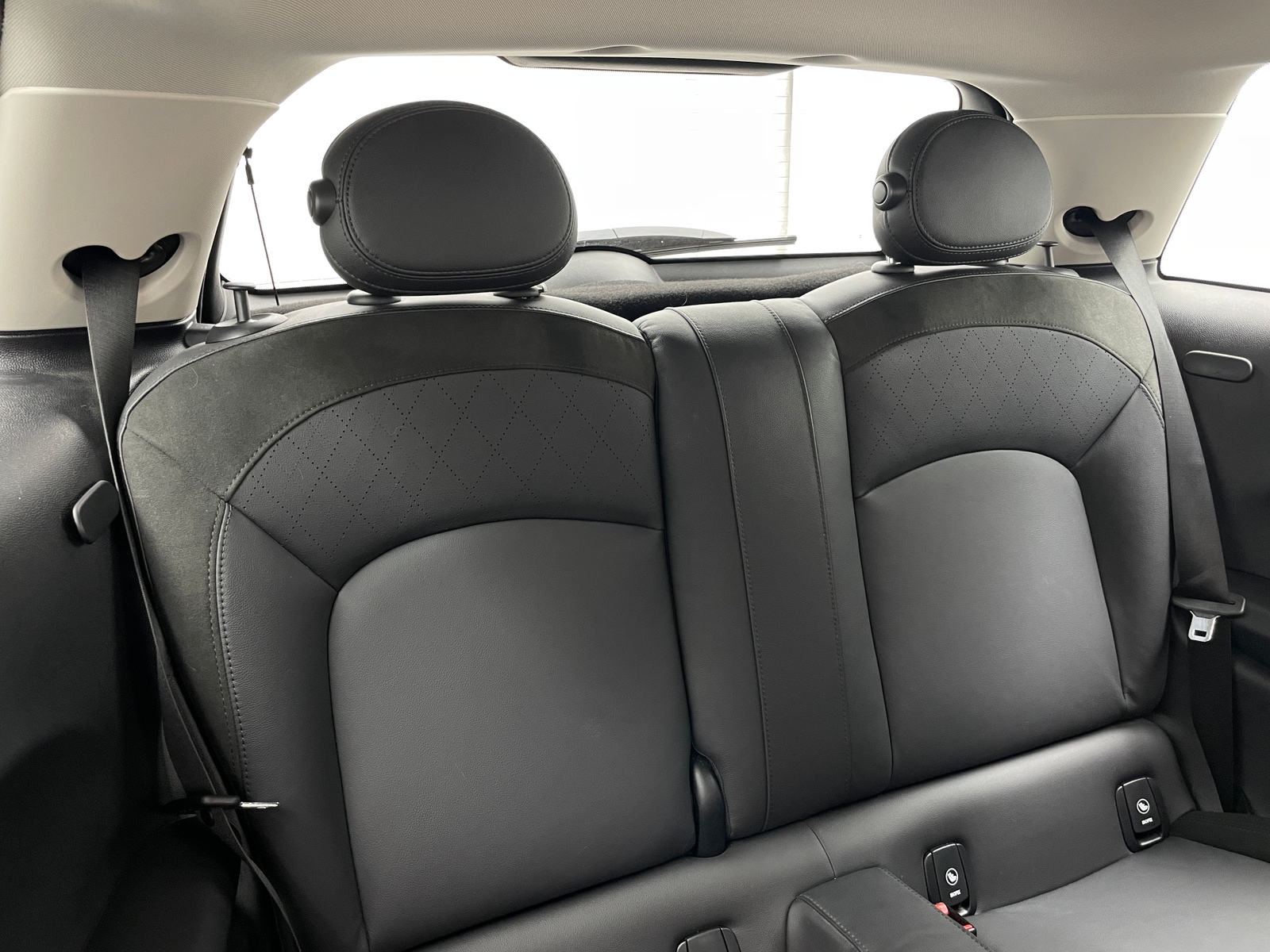 Thumbnail: 2023 MINI Cooper Hardtop - 5