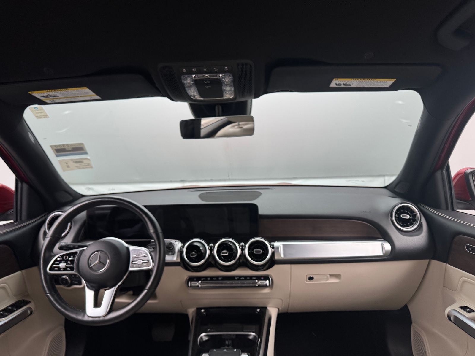 Thumbnail: 2022 Mercedes-Benz GLB - 2