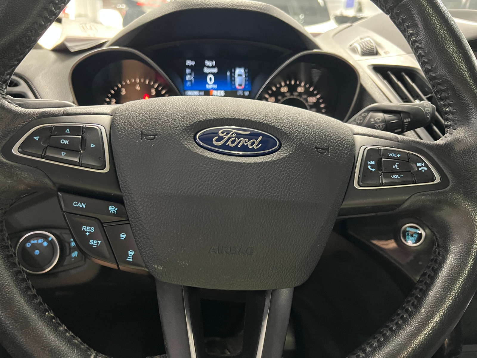 Thumbnail: 2019 Ford Escape - 4