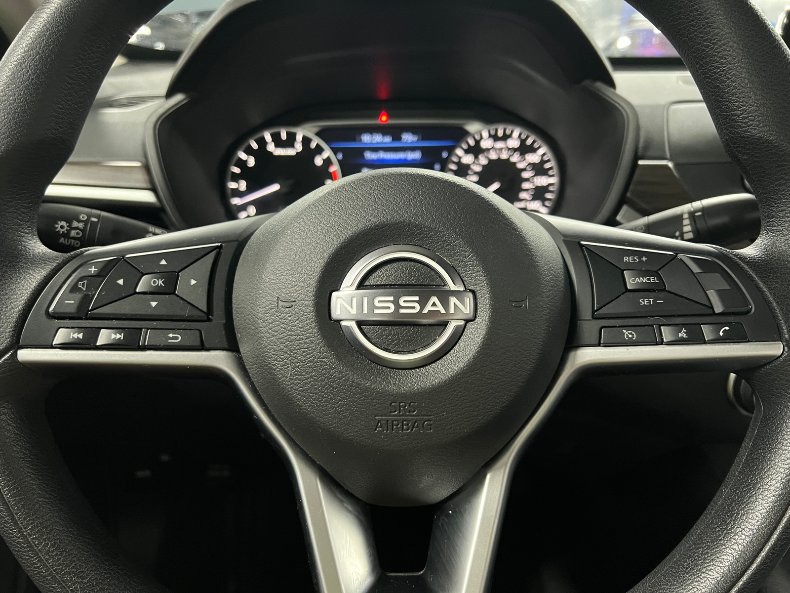 Thumbnail: 2024 Nissan Altima - 5