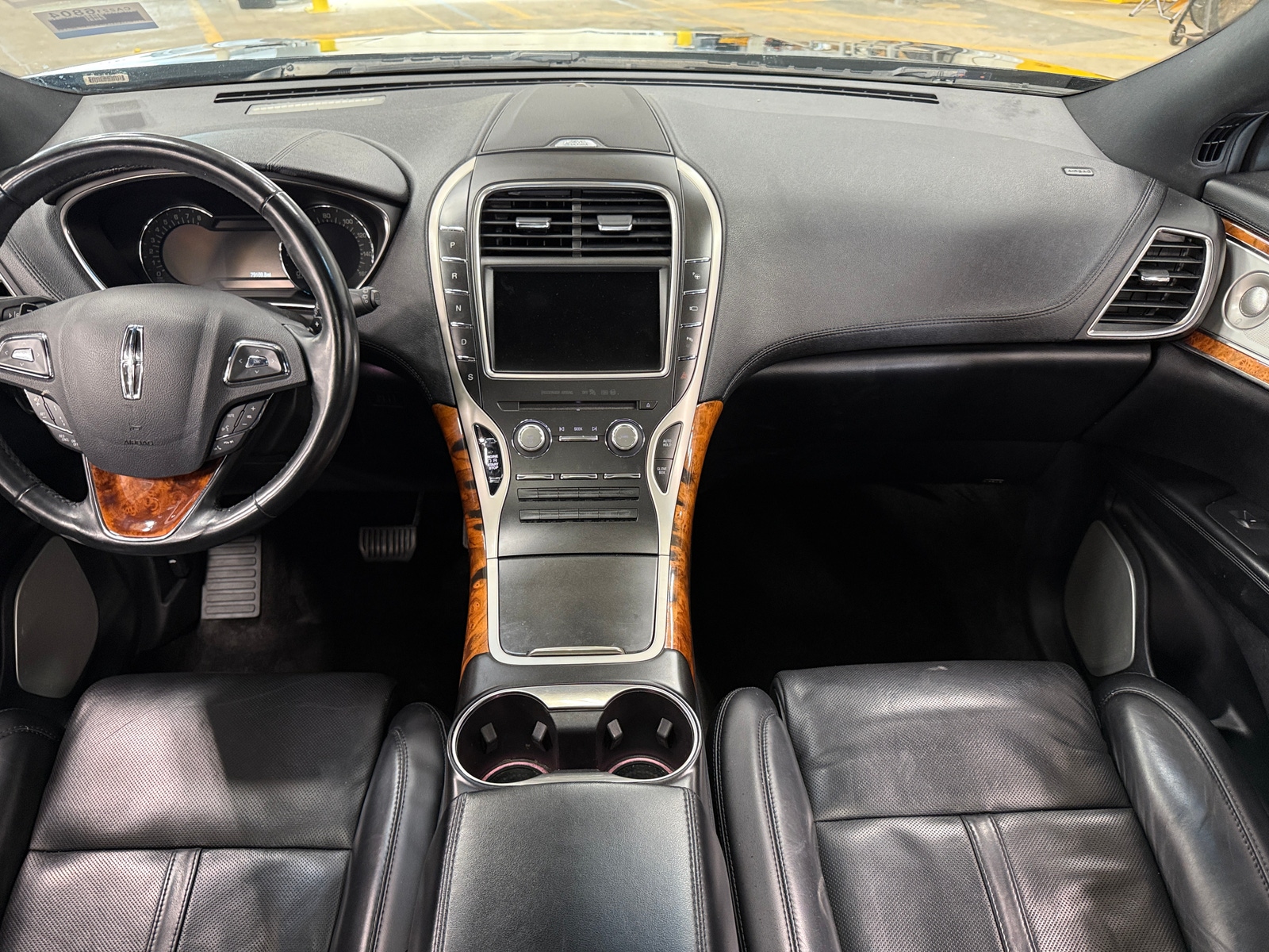 Thumbnail: 2017 Lincoln MKX - 2