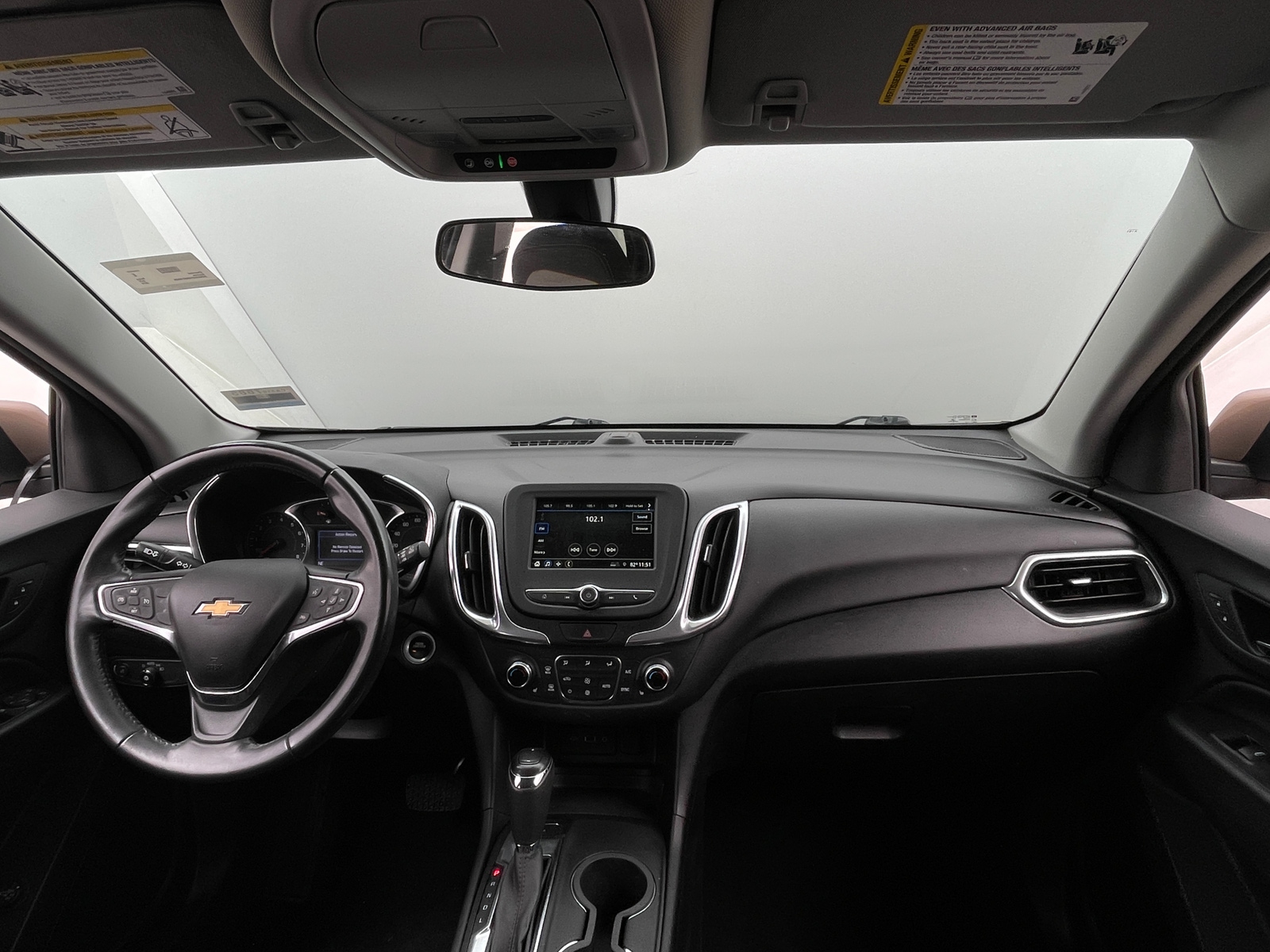 Thumbnail: 2019 Chevrolet Equinox - 3