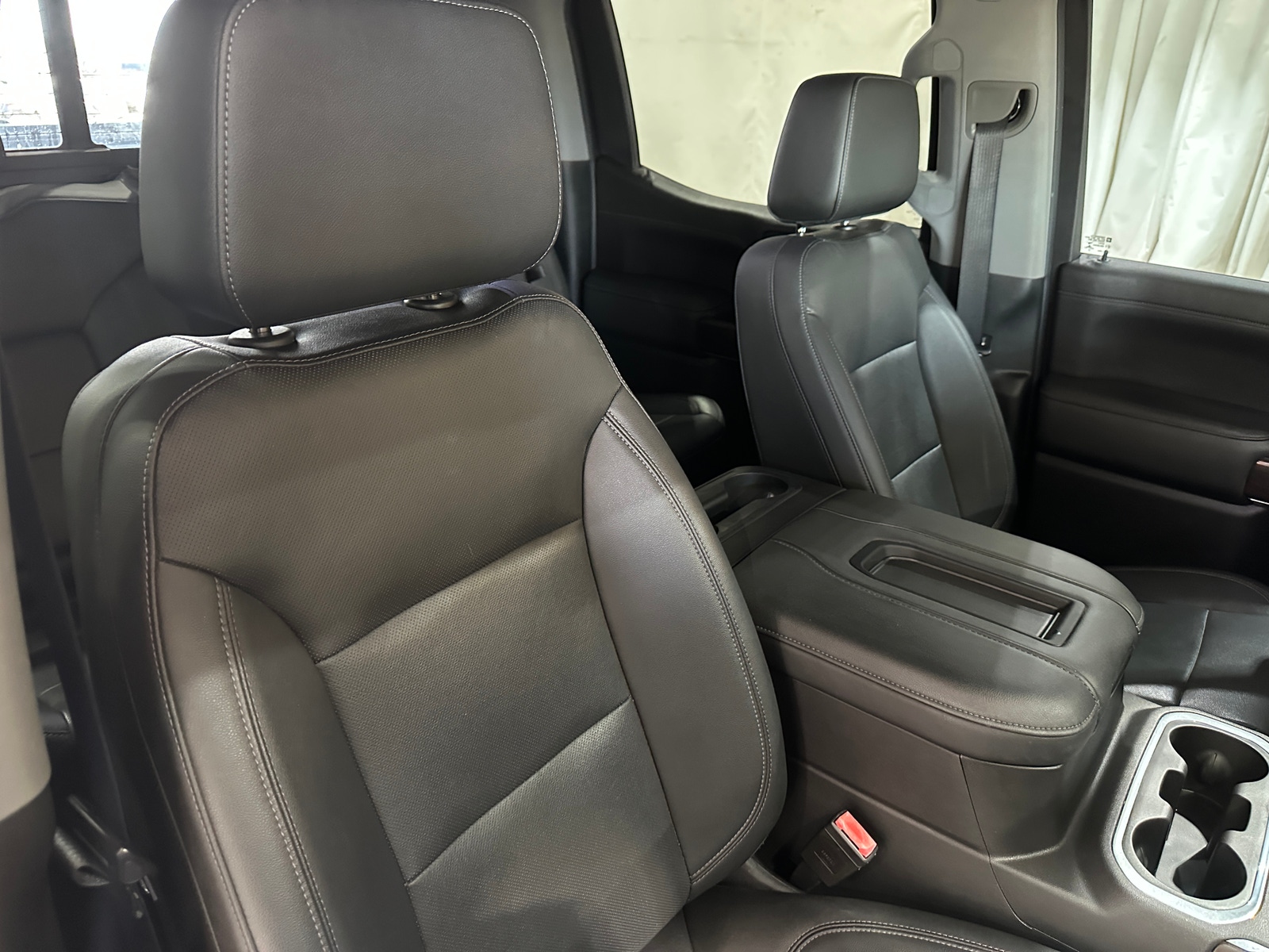 Thumbnail: 2021 GMC Sierra 1500 - 2