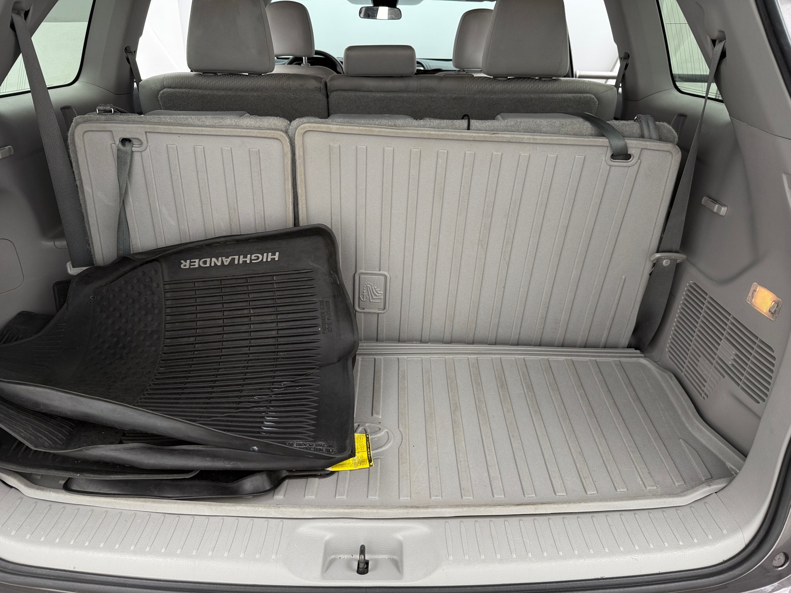 Thumbnail: 2017 Toyota Highlander - 7