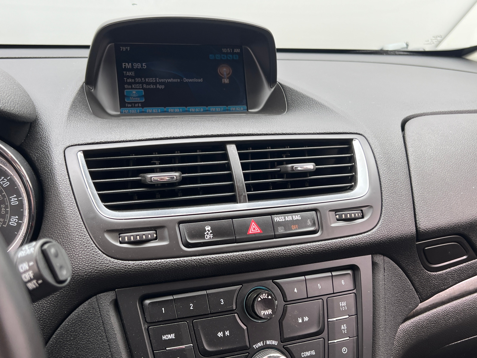 Thumbnail: 2016 Buick Encore - 3