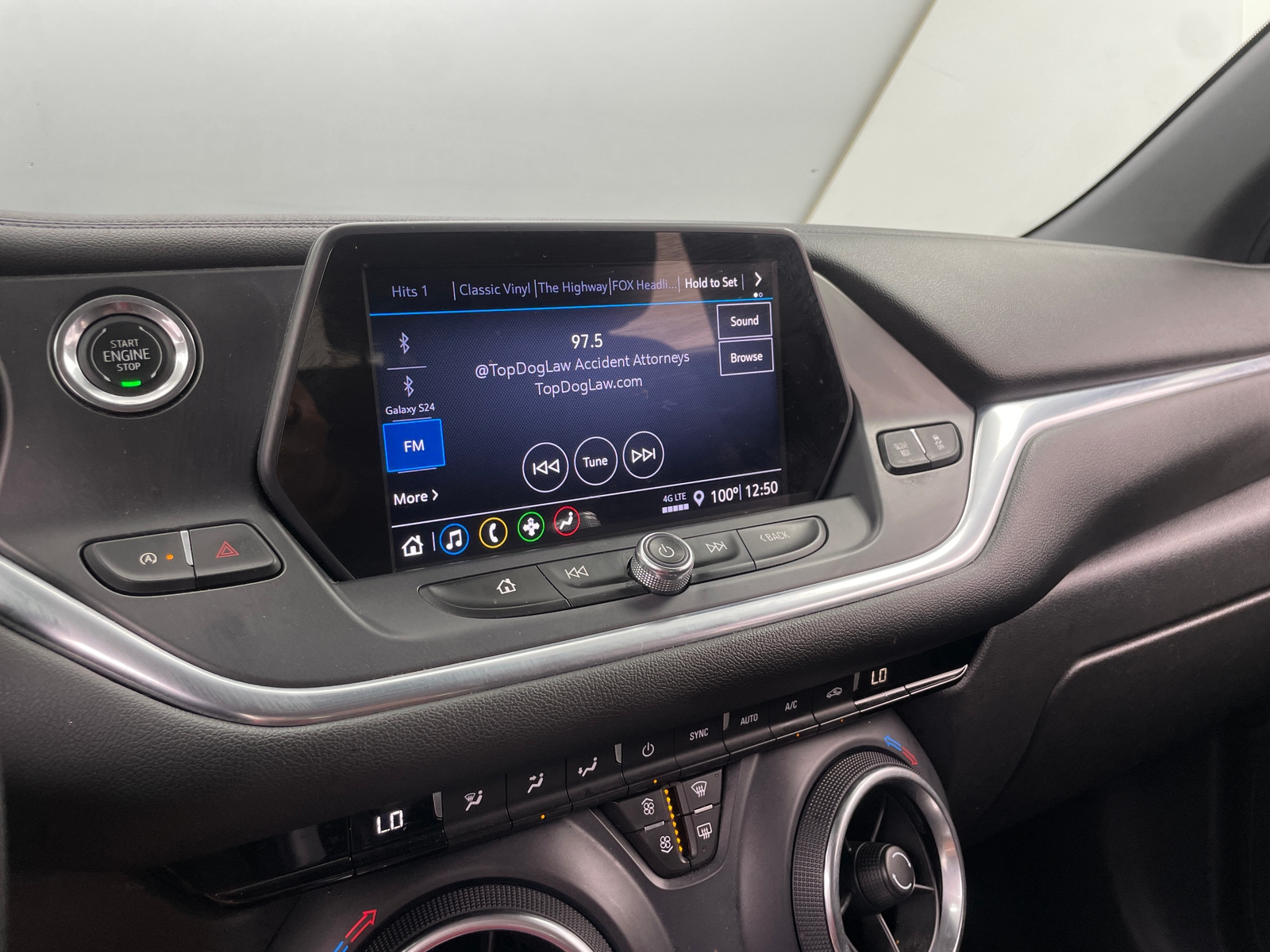 Thumbnail: 2021 Chevrolet Blazer - 4
