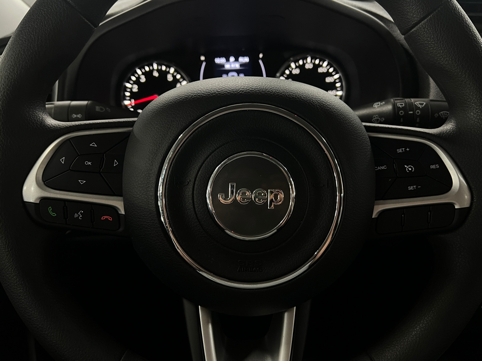 Thumbnail: 2021 Jeep Renegade - 5