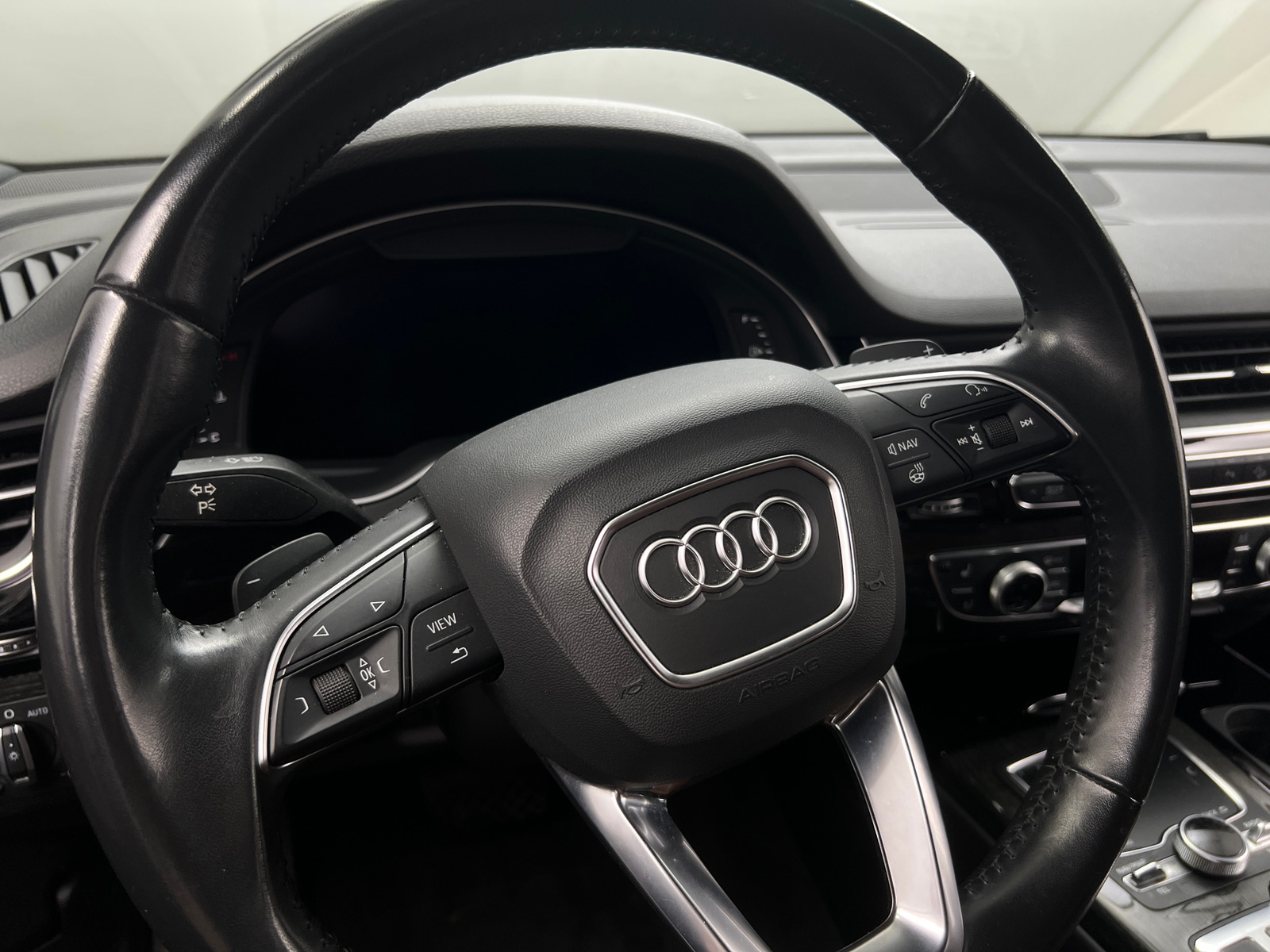 Thumbnail: 2018 Audi Q7 - 4
