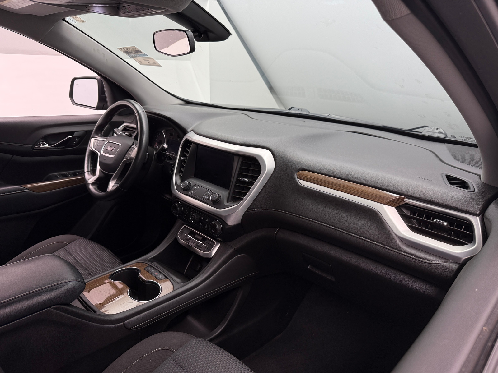 Thumbnail: 2020 GMC Acadia - 3