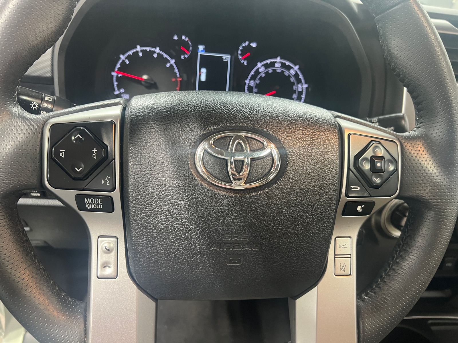 Thumbnail: 2021 Toyota 4Runner - 4