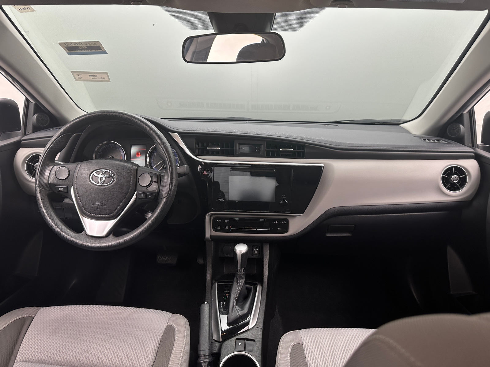 Thumbnail: 2018 Toyota Corolla - 3