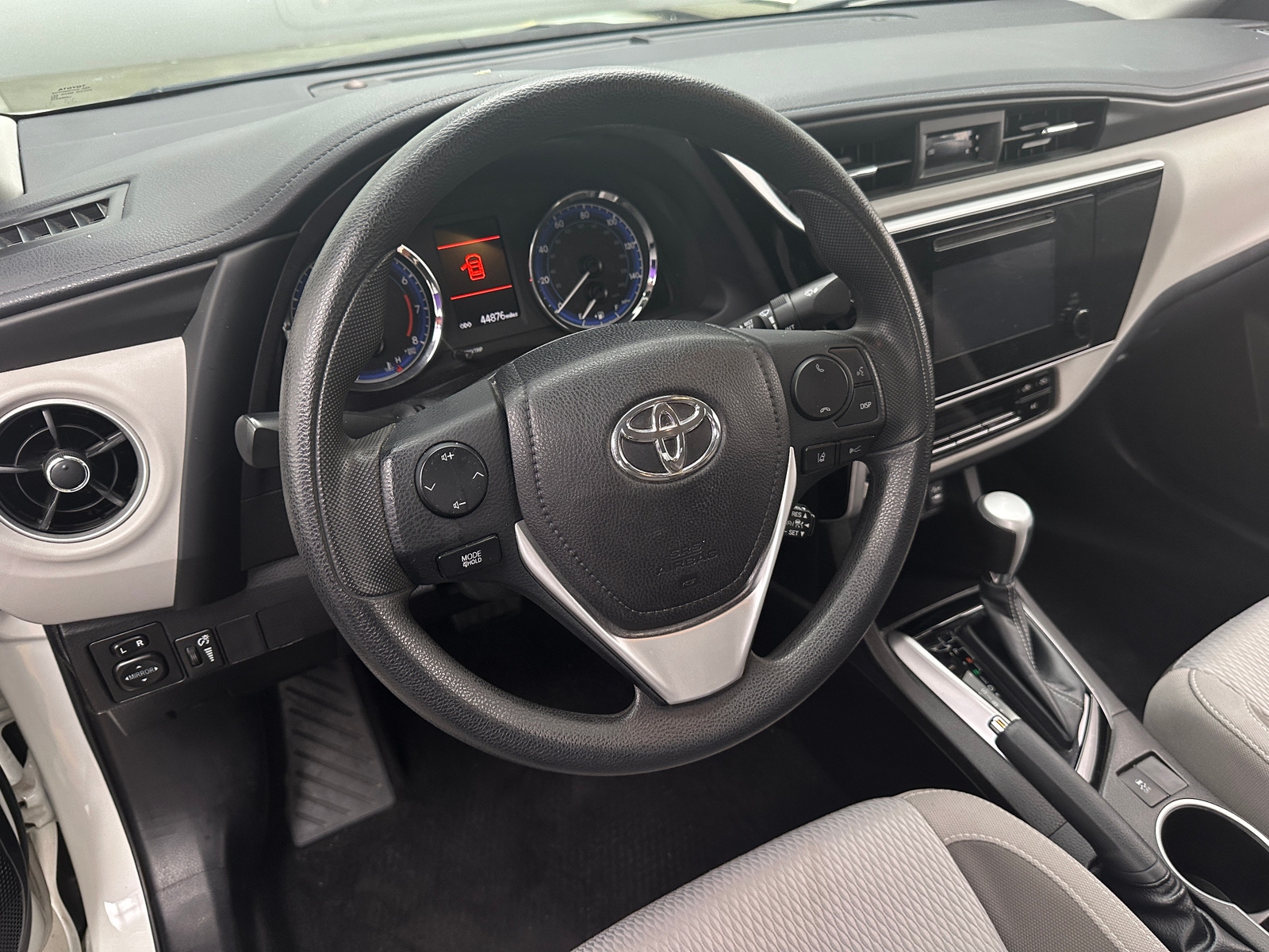 Thumbnail: 2018 Toyota Corolla - 5
