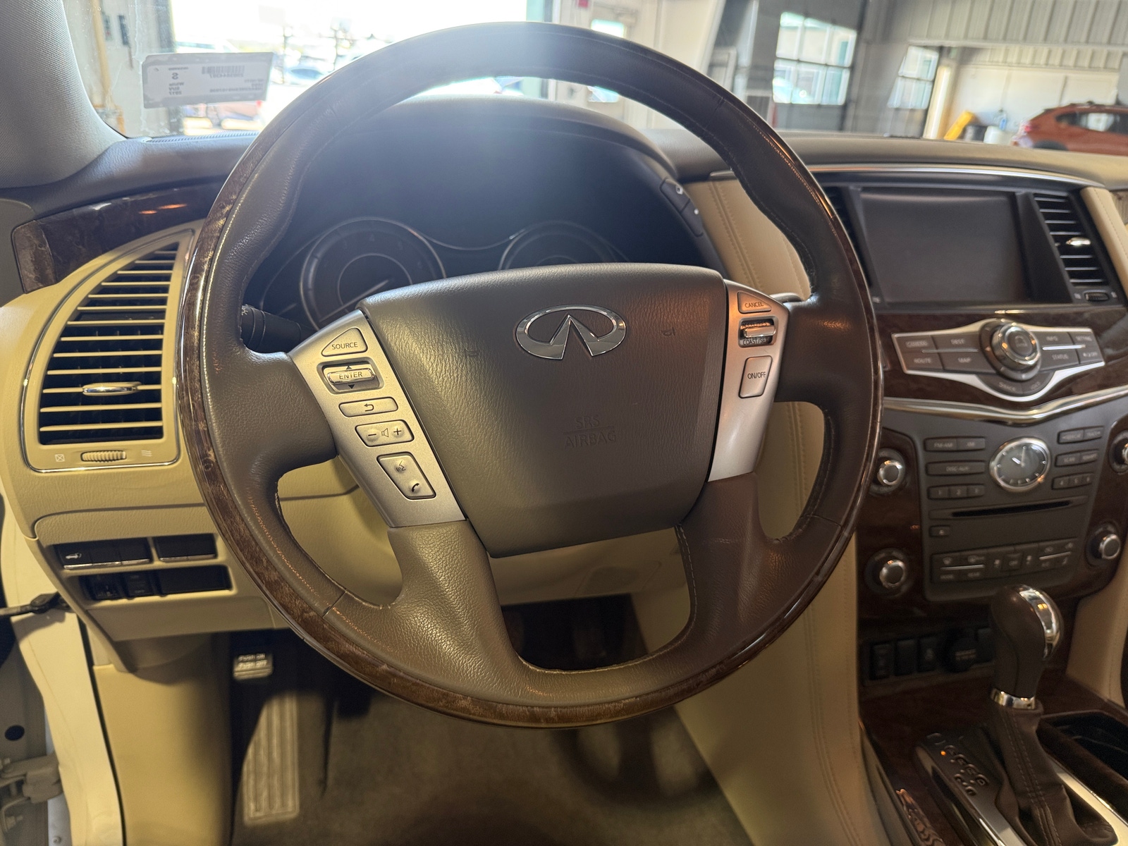 Thumbnail: 2017 INFINITI QX80 - 4
