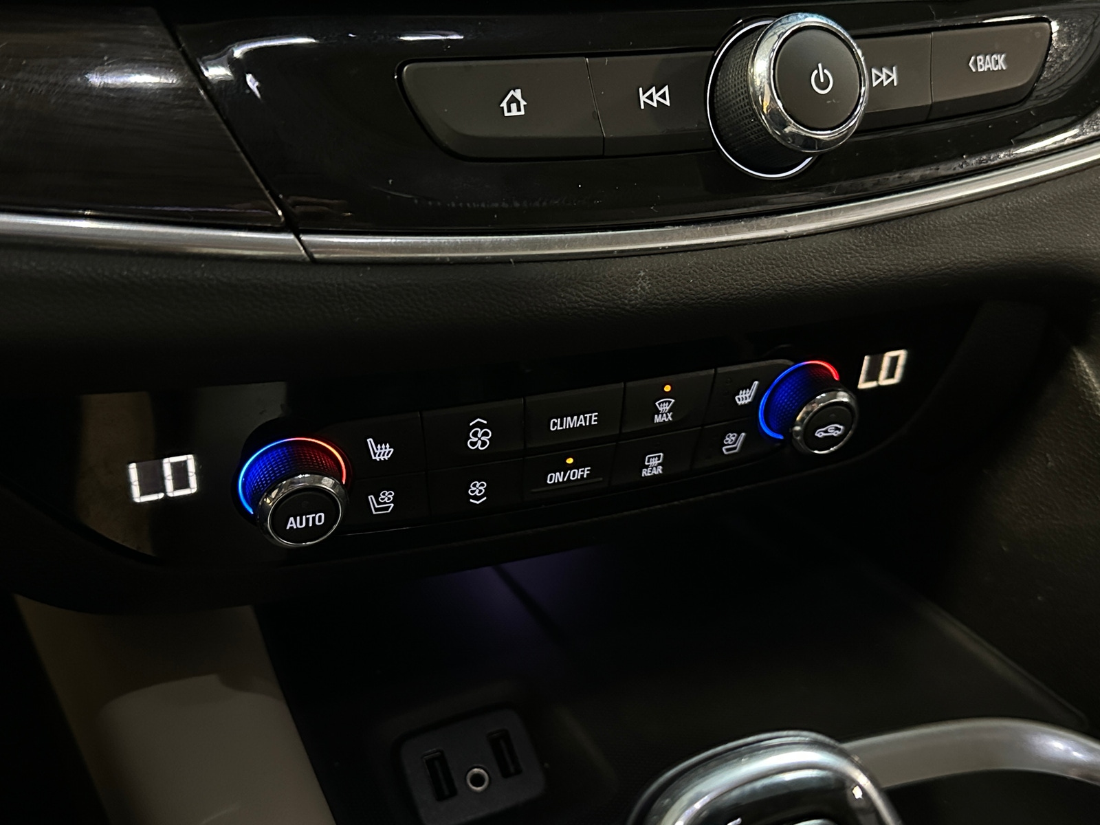 Thumbnail: 2018 Buick Enclave - 3