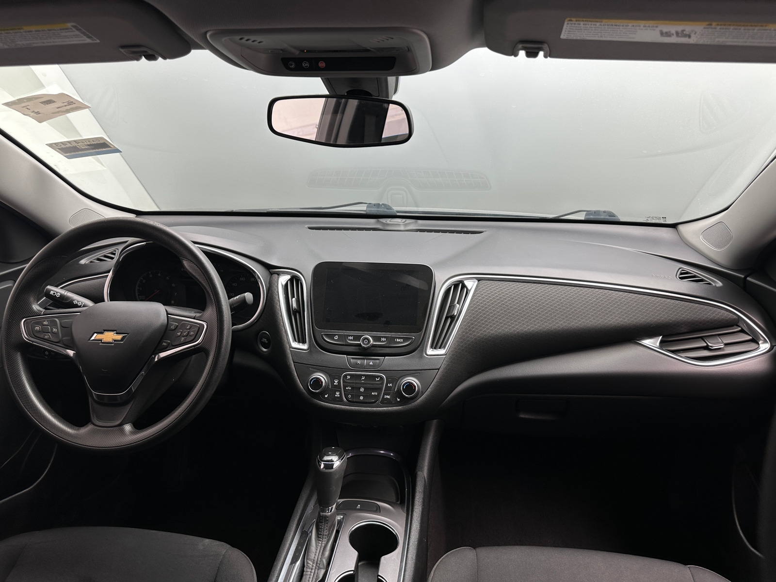 Thumbnail: 2020 Chevrolet Malibu - 3