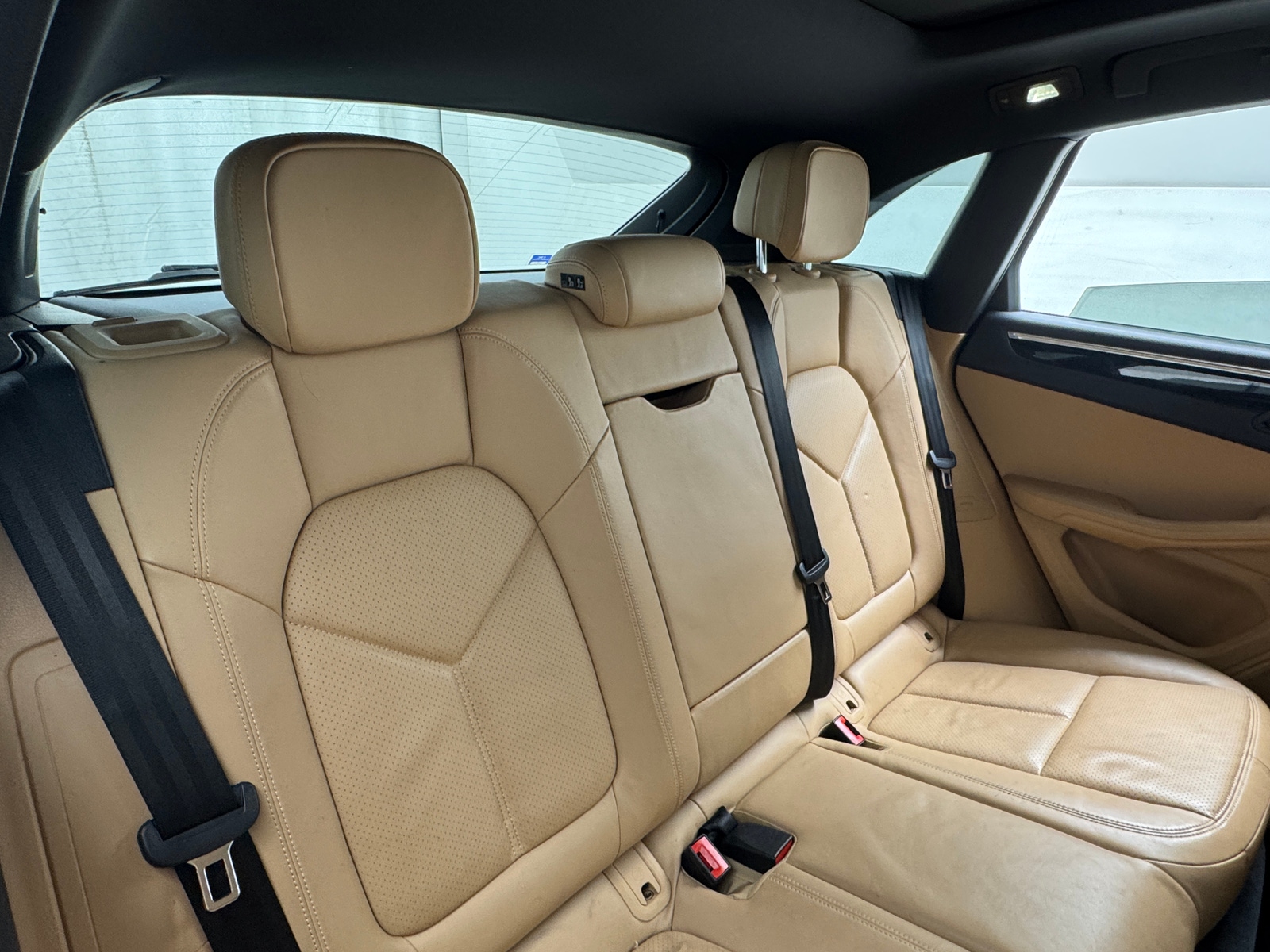 Thumbnail: 2018 Porsche Macan - 5