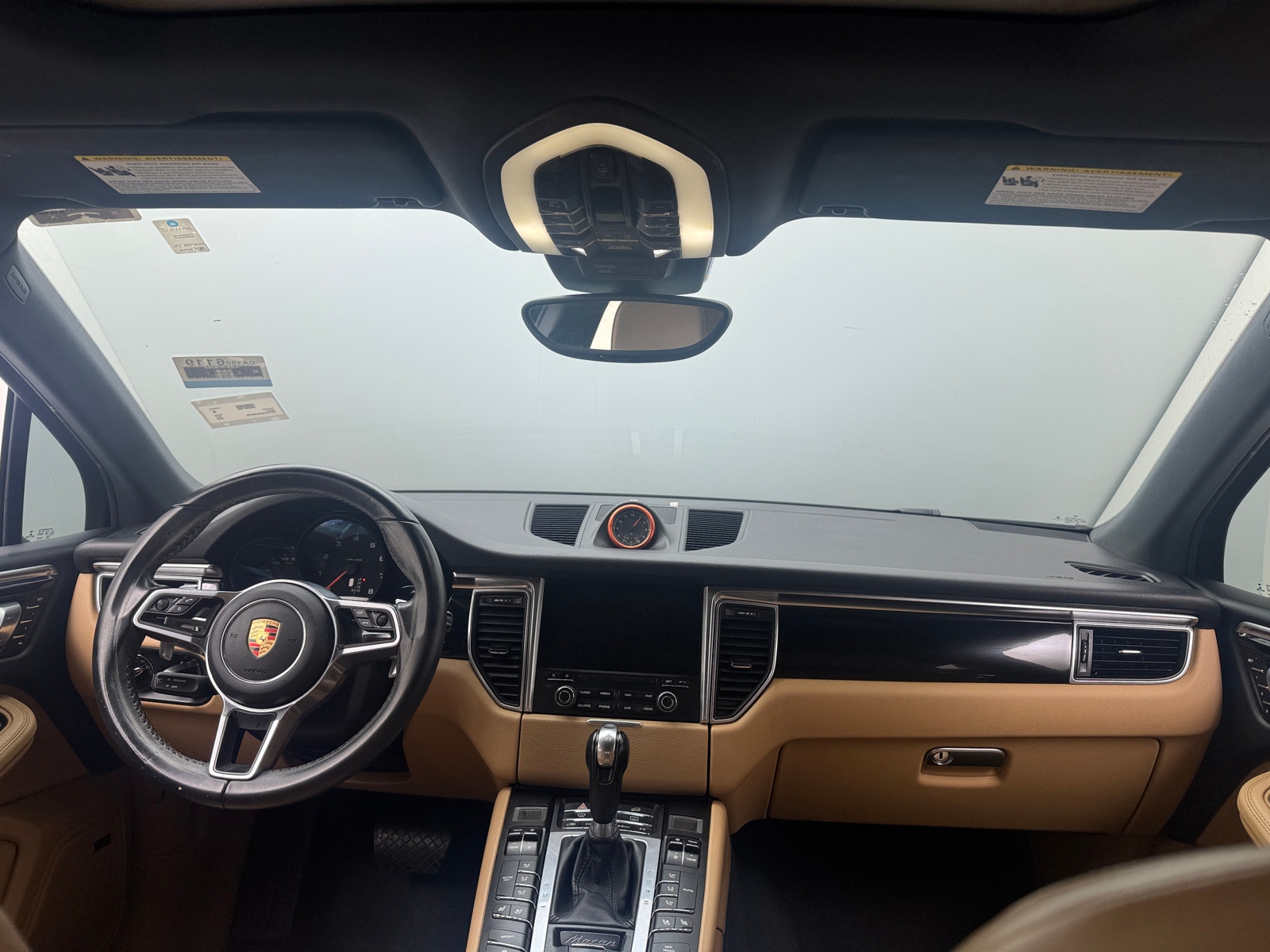 Thumbnail: 2018 Porsche Macan - 2