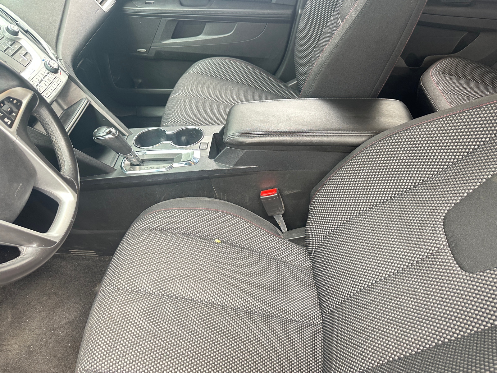 Thumbnail: 2016 GMC Terrain - 2