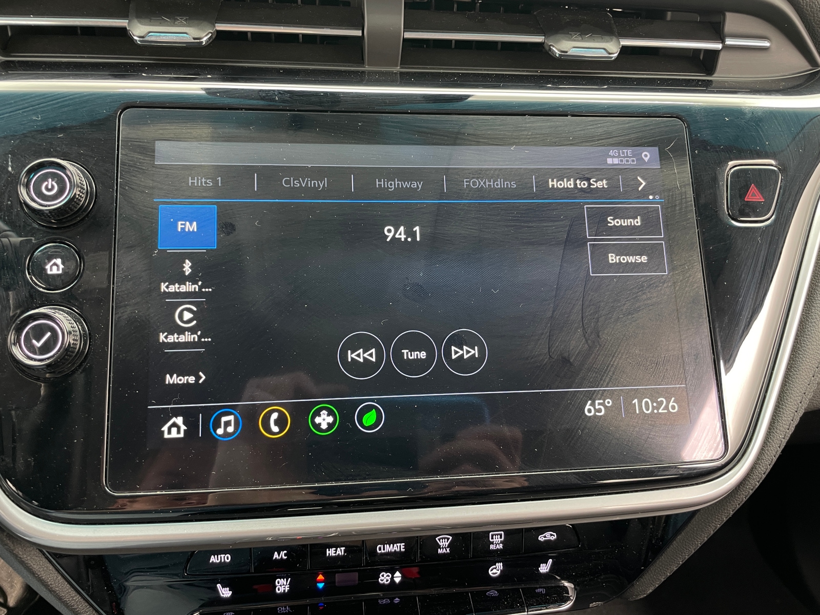 Thumbnail: 2022 Chevrolet Bolt EV - 3