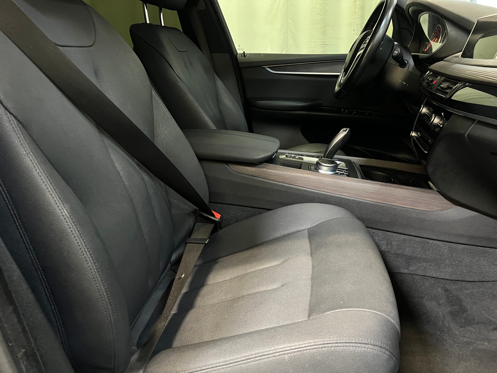 Thumbnail: 2017 BMW X5 - 2