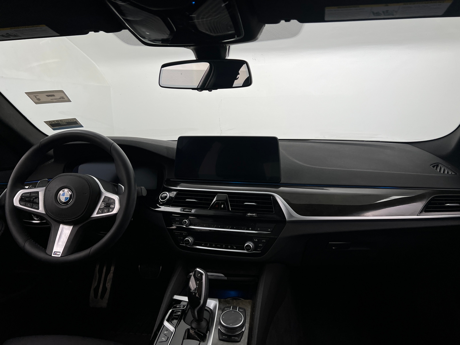 Thumbnail: 2021 BMW 5 Series - 2