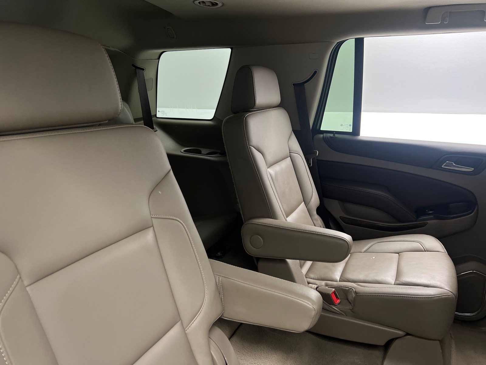 Thumbnail: 2019 Chevrolet Tahoe - 5