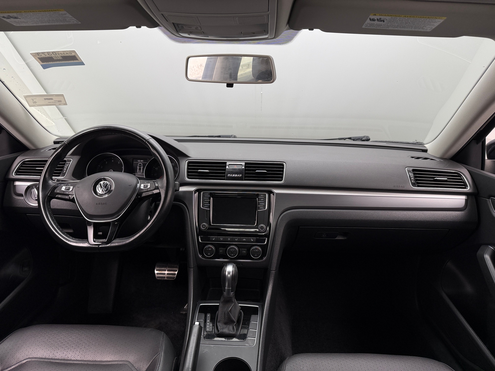 Thumbnail: 2018 Volkswagen Passat - 3