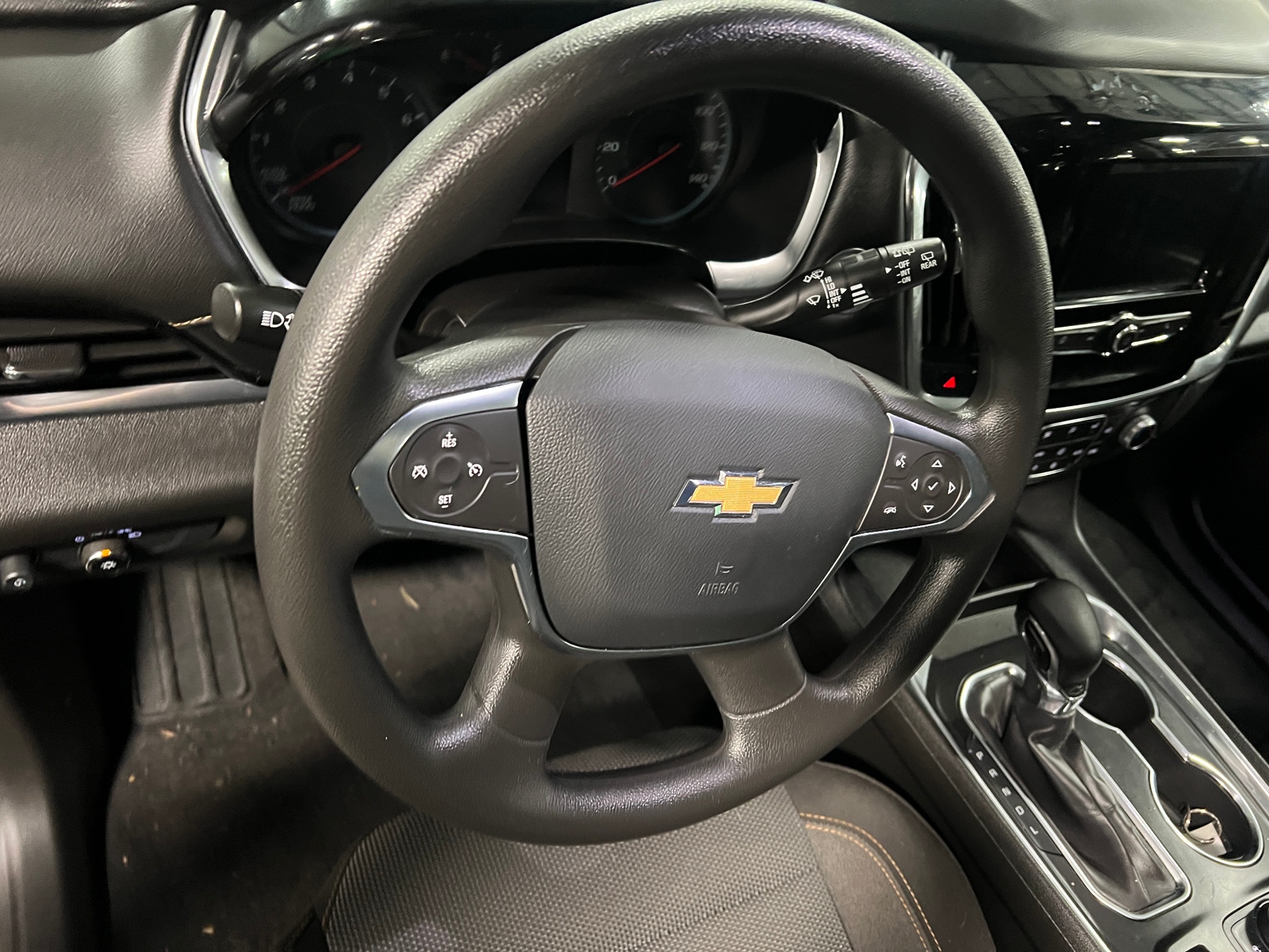 Thumbnail: 2021 Chevrolet Traverse - 5