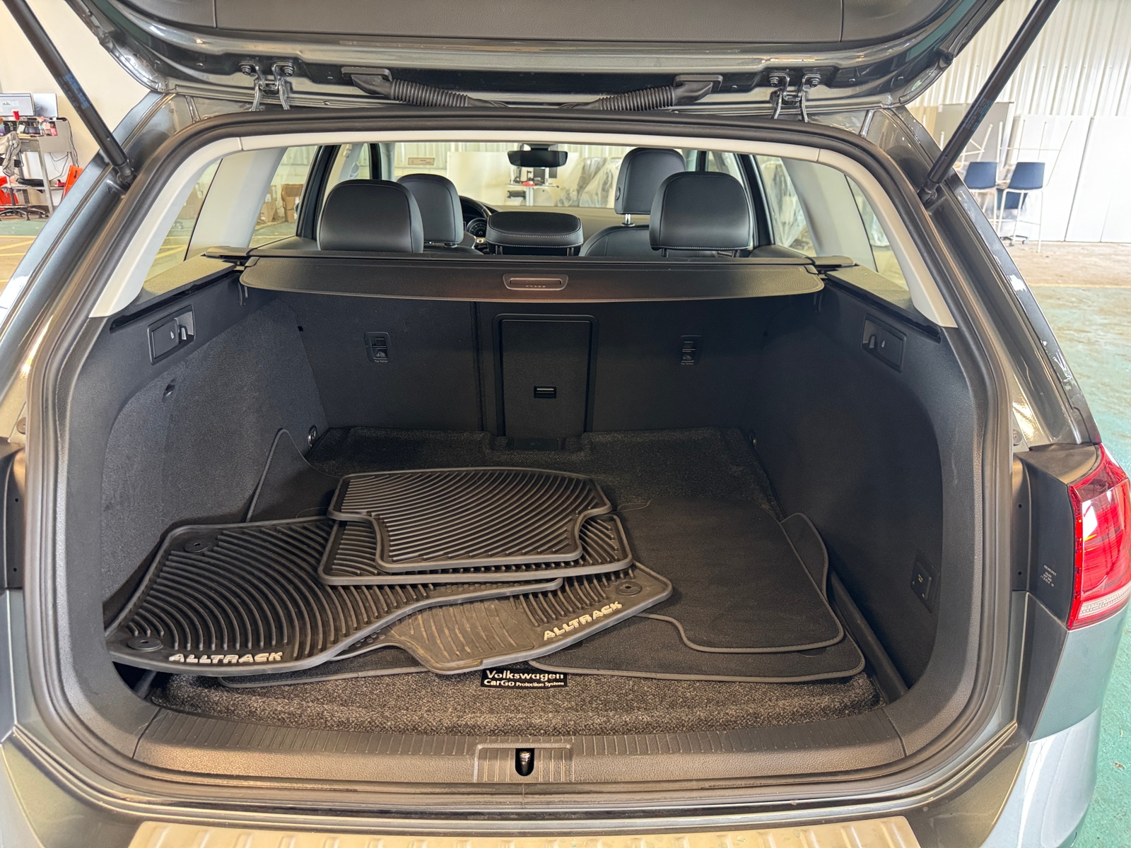 Thumbnail: 2019 Volkswagen Golf - 7