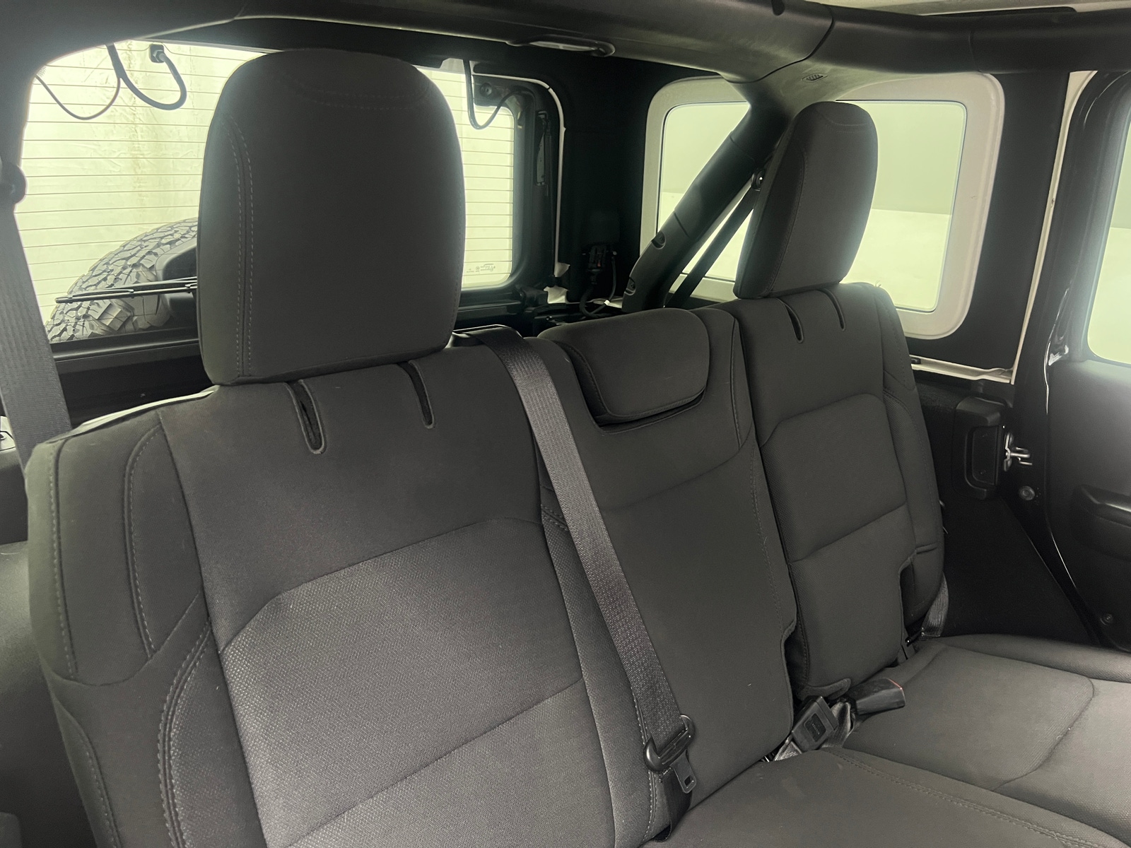 Thumbnail: 2020 Jeep Wrangler - 6