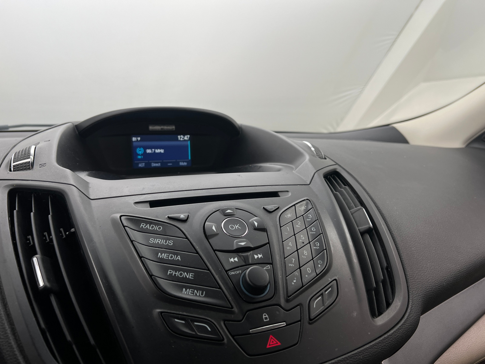 Thumbnail: 2015 Ford Escape - 4