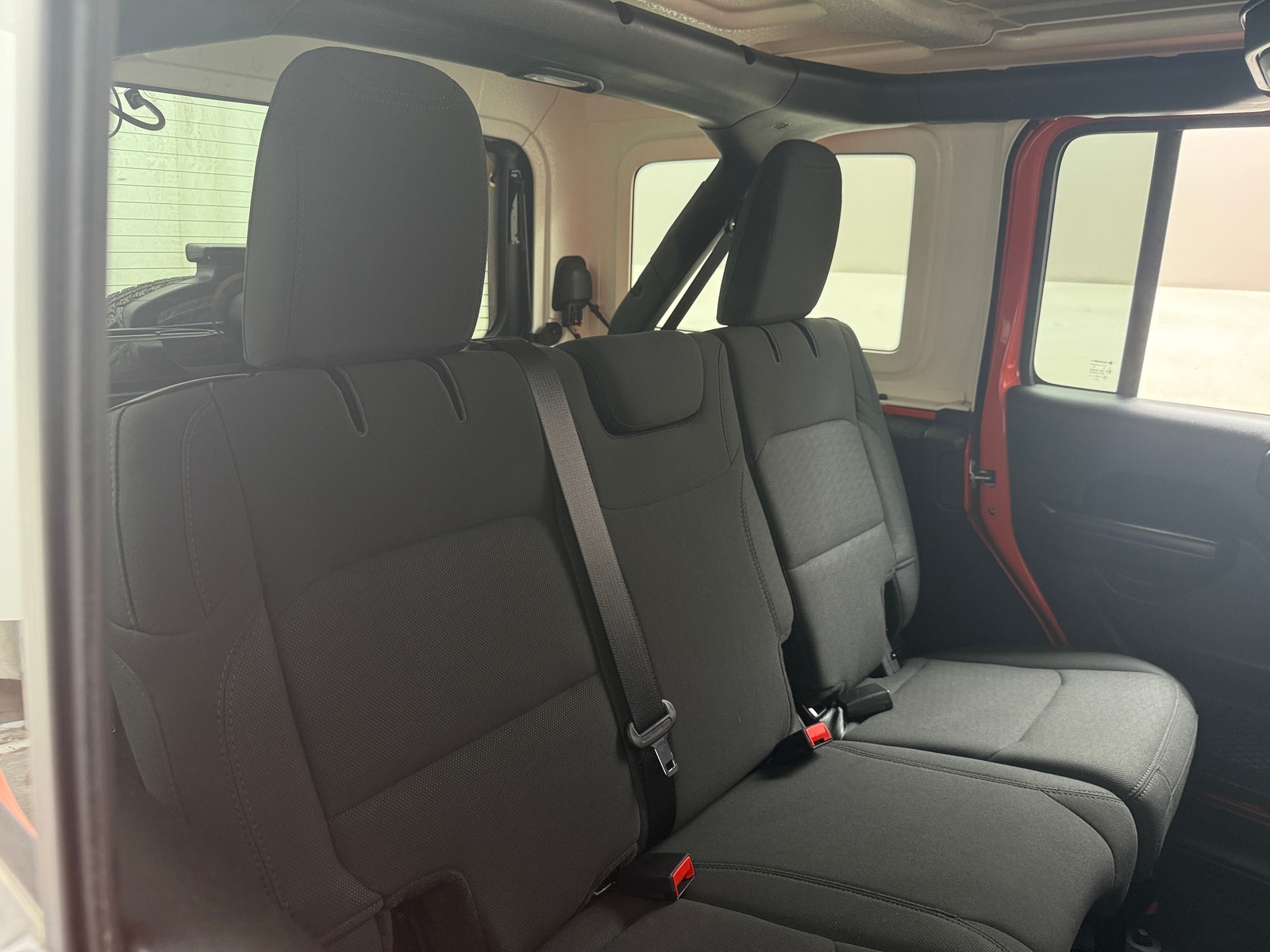 Thumbnail: 2019 Jeep Wrangler - 6
