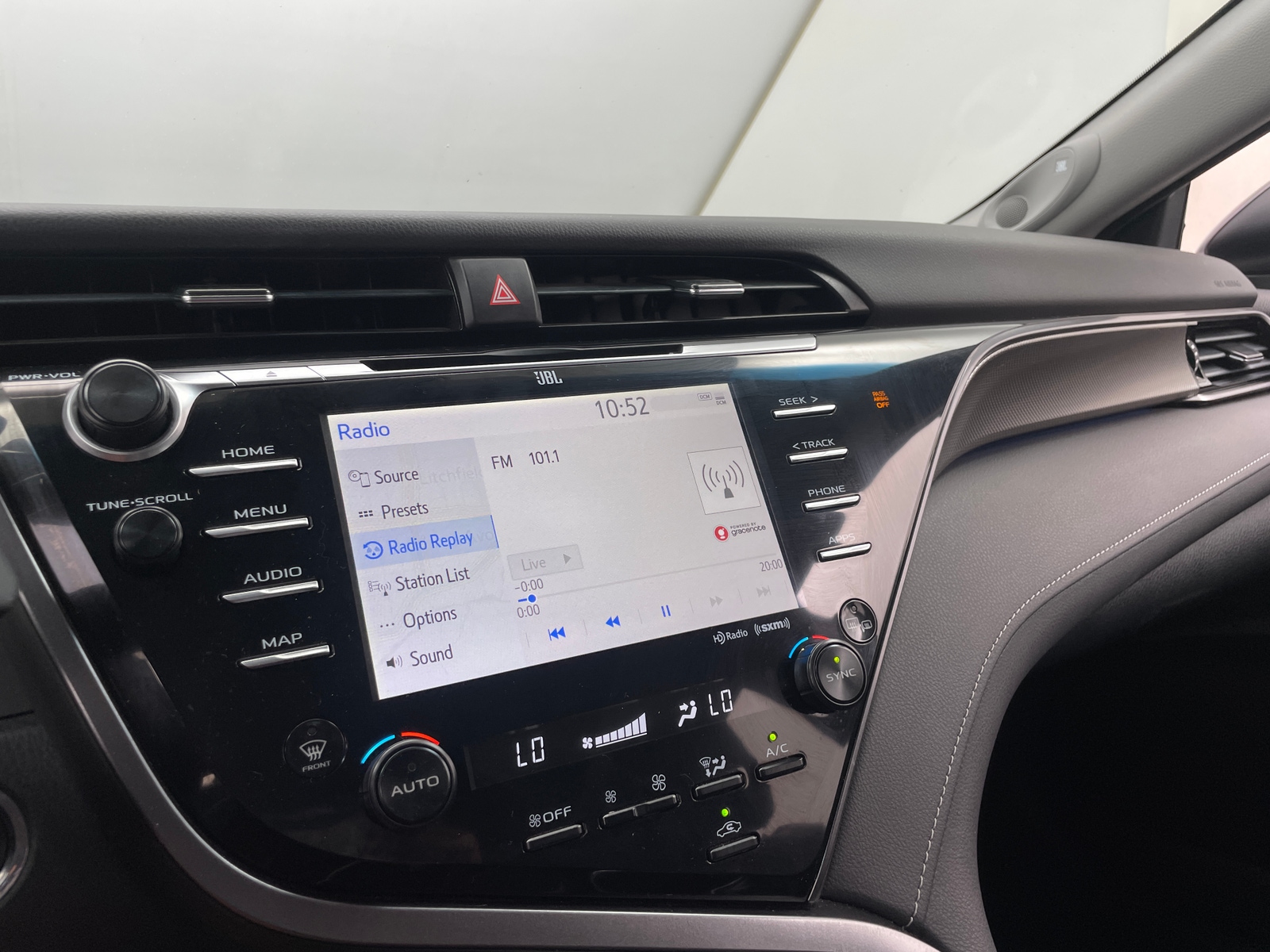 Thumbnail: 2019 Toyota Camry - 3