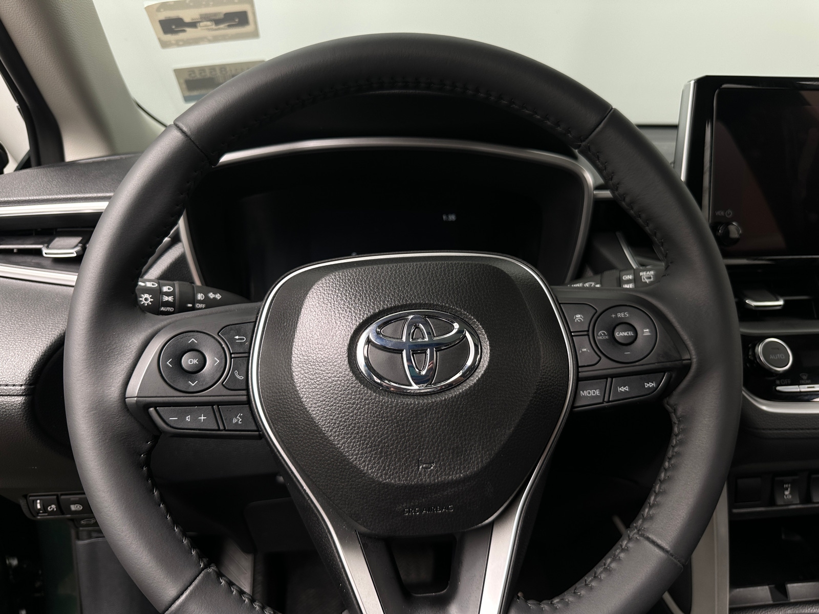 Thumbnail: 2024 Toyota Corolla Cross - 4