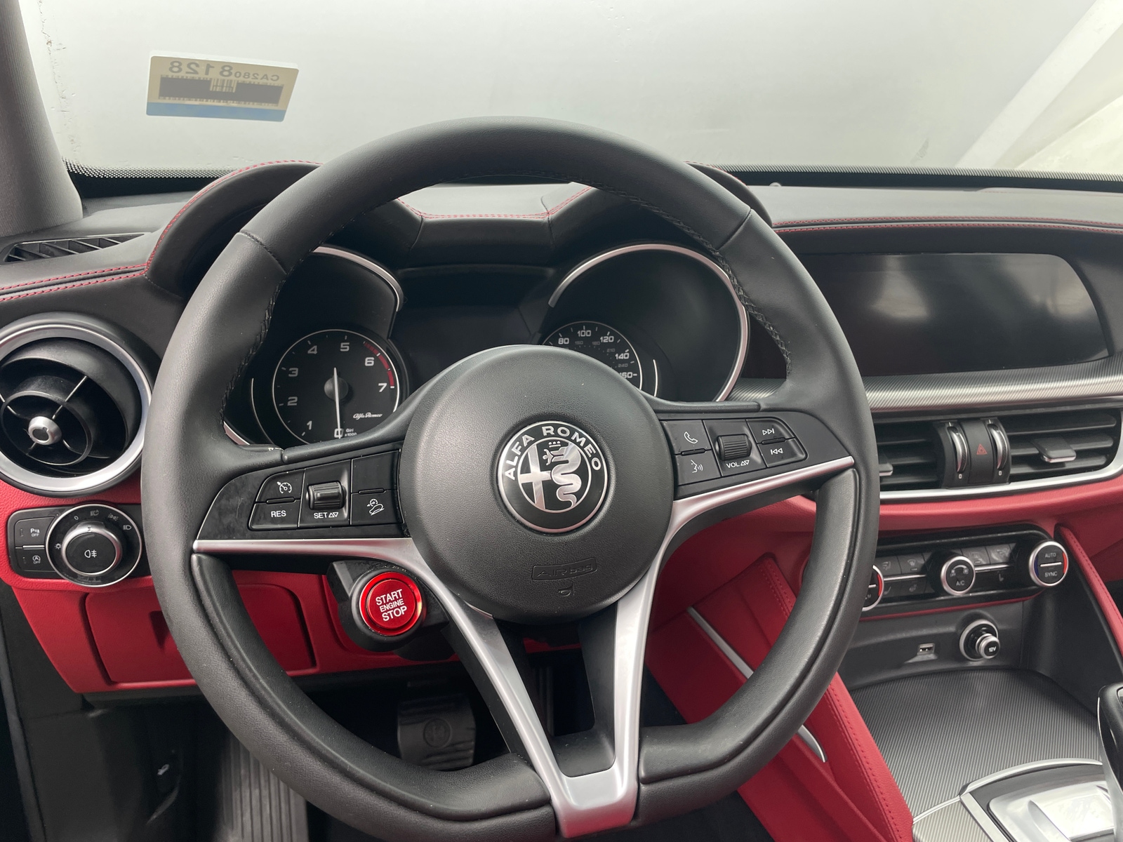 Thumbnail: 2019 Alfa Romeo Stelvio - 4