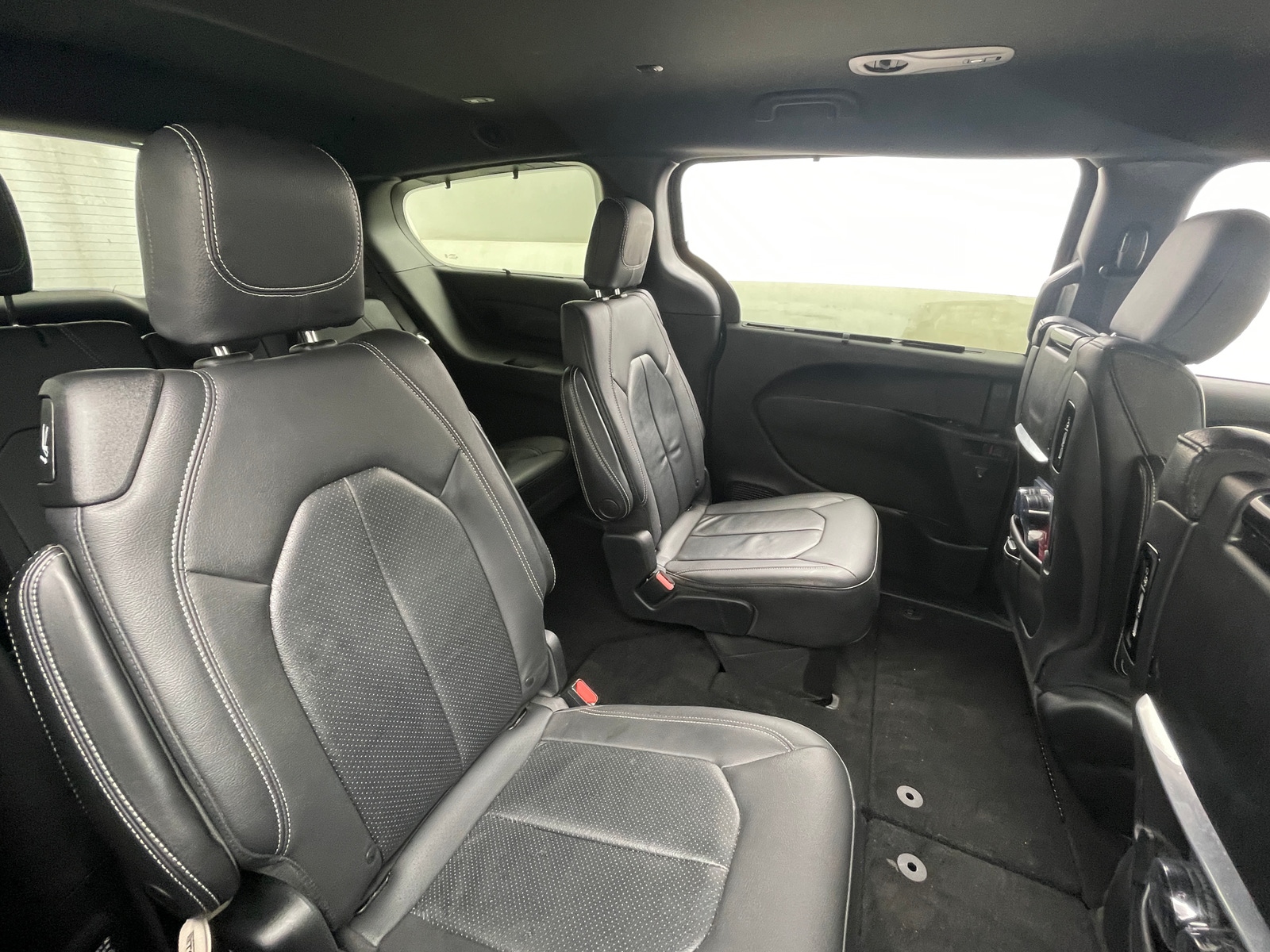 Thumbnail: 2019 Chrysler Pacifica - 5