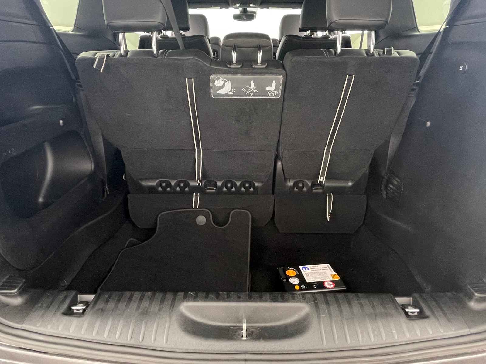 Thumbnail: 2019 Chrysler Pacifica - 6