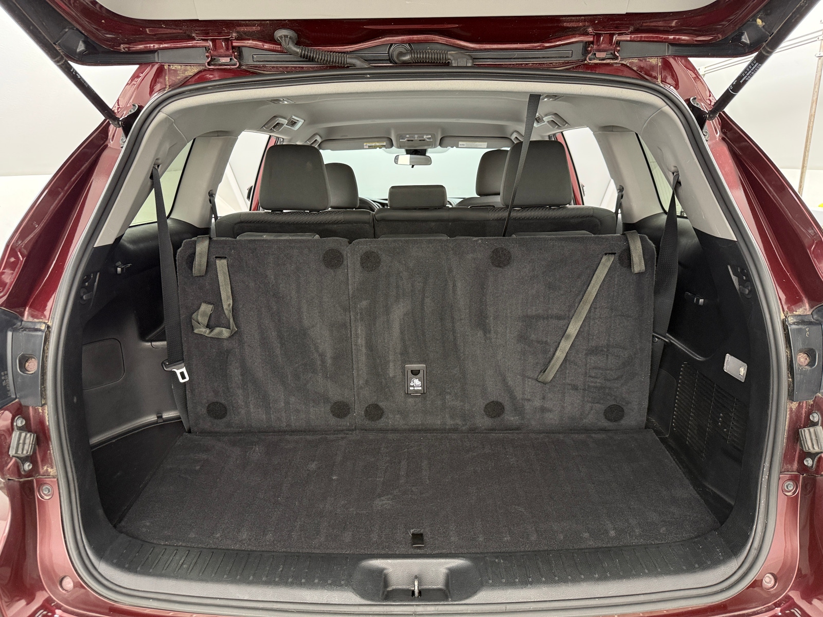 Thumbnail: 2019 Toyota Highlander - 7