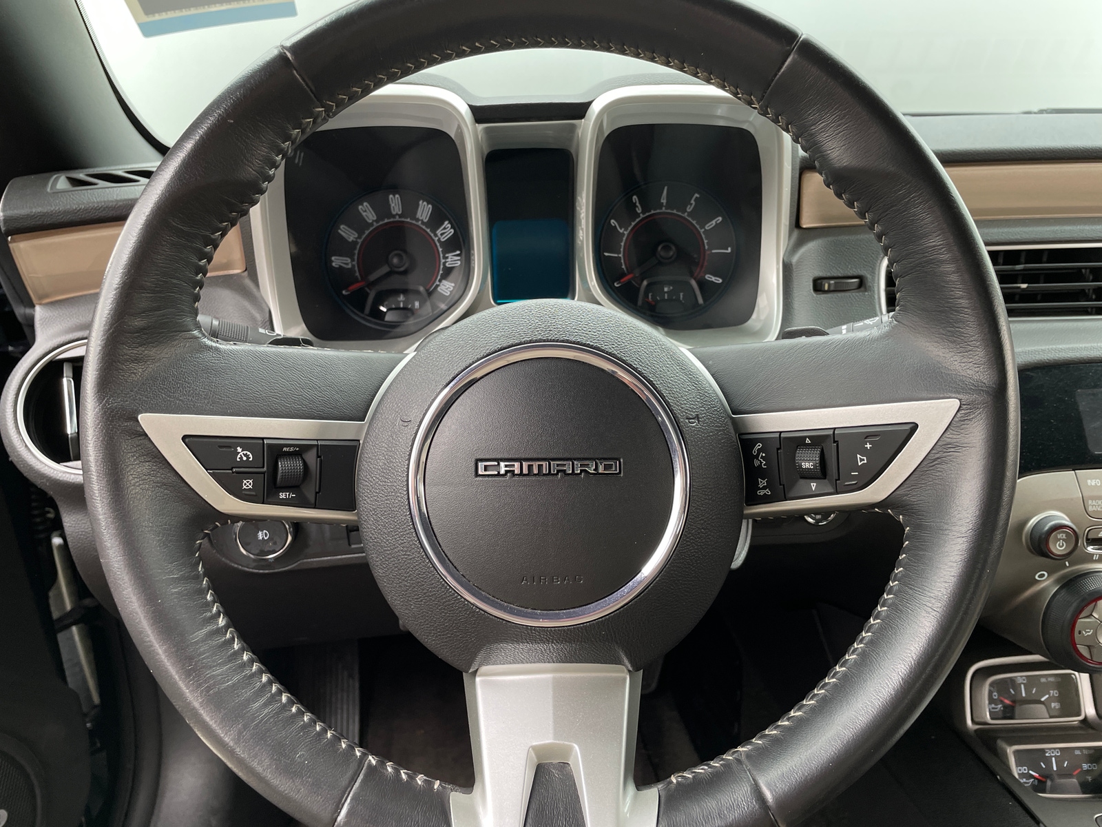 Thumbnail: 2011 Chevrolet Camaro - 4