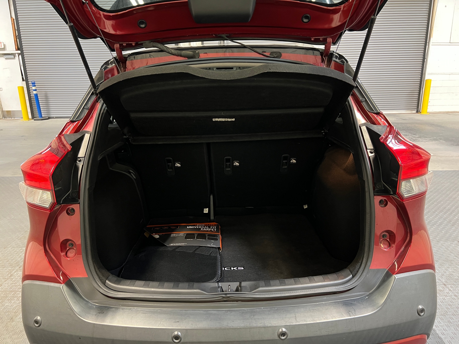 Thumbnail: 2020 Nissan Kicks - 7