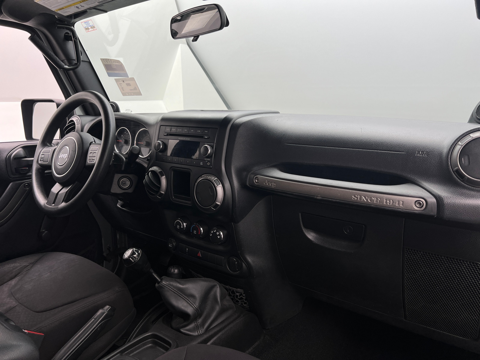 Thumbnail: 2013 Jeep Wrangler - 3