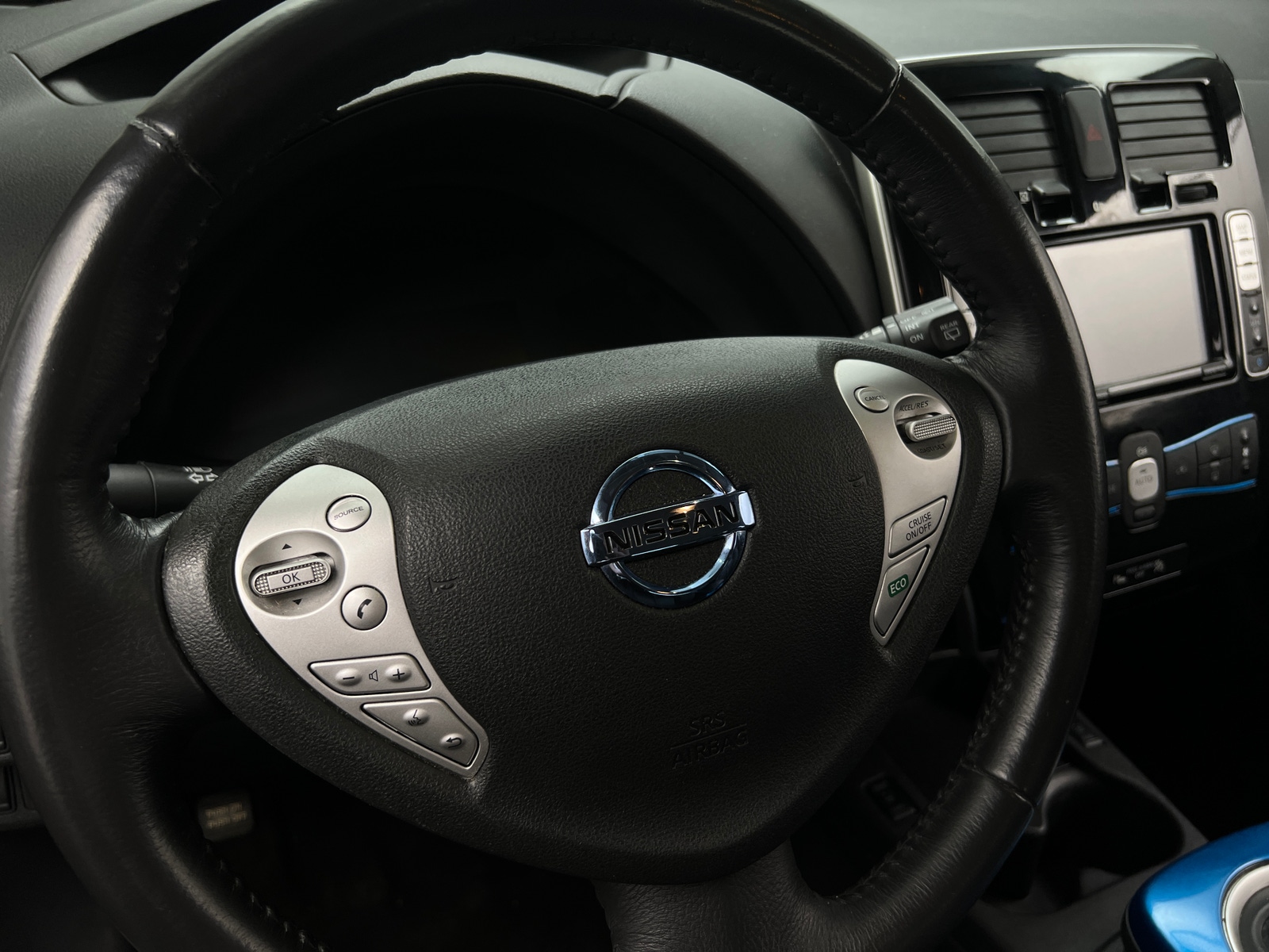 Thumbnail: 2017 Nissan Leaf - 5