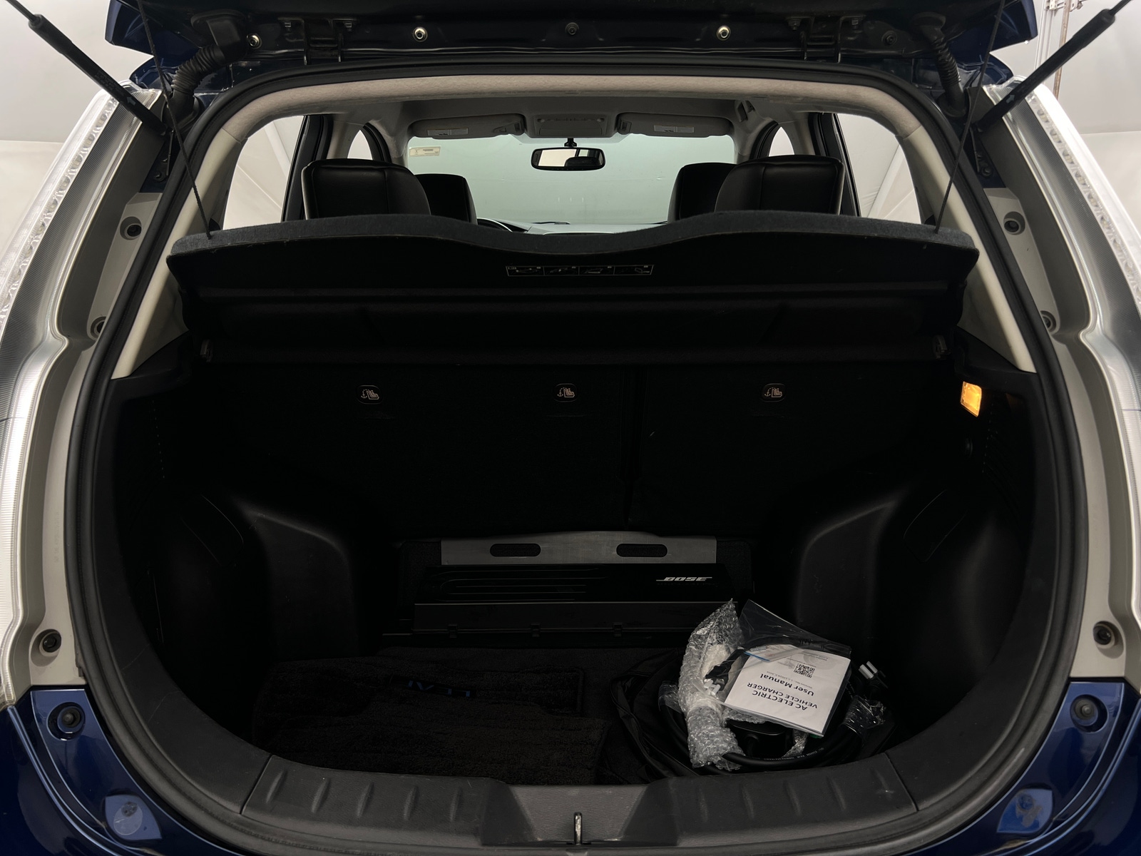 Thumbnail: 2017 Nissan Leaf - 7