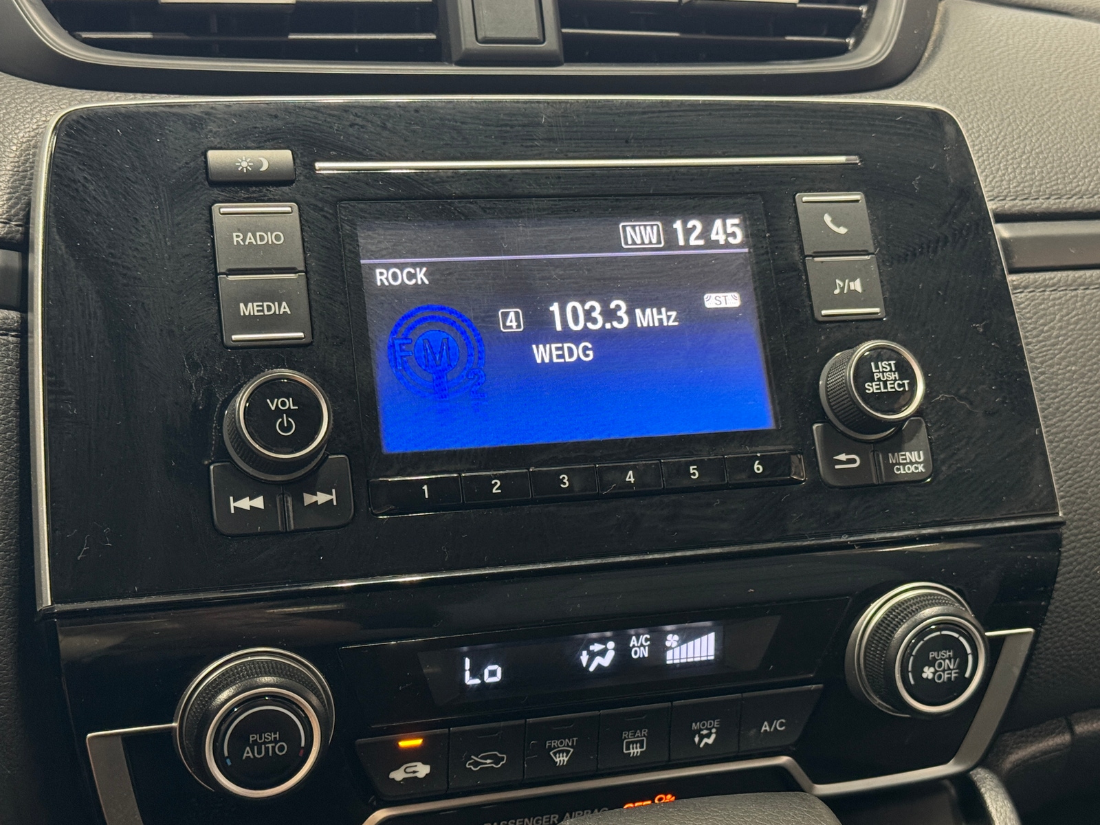 Thumbnail: 2018 Honda CR-V - 4