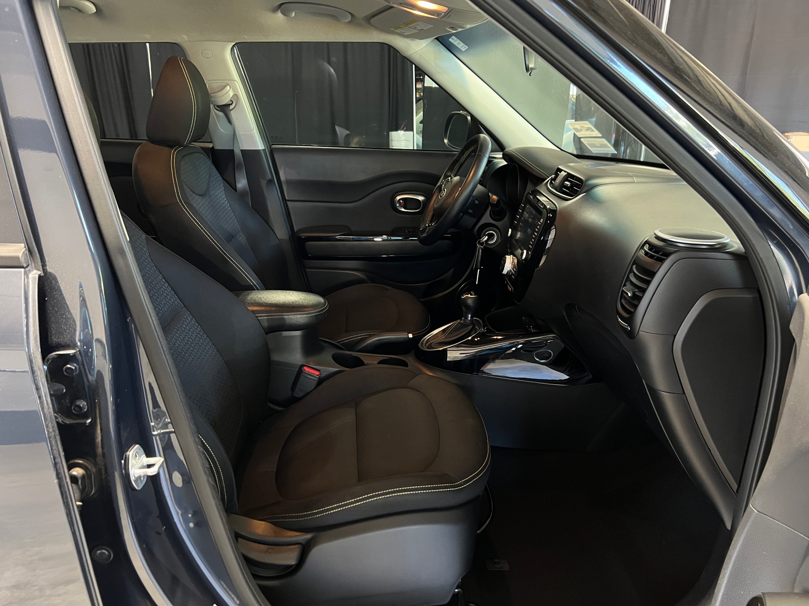 Thumbnail: 2016 Kia Soul - 2