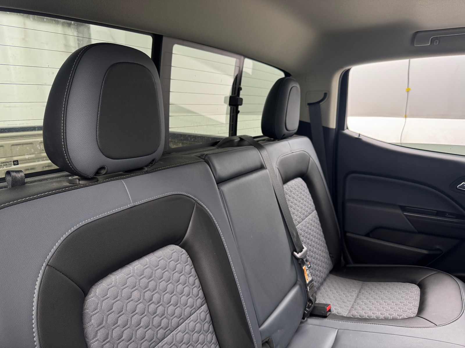Thumbnail: 2022 Chevrolet Colorado - 5