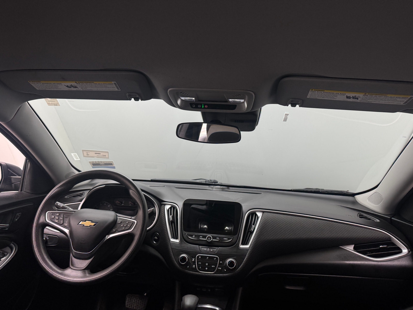Thumbnail: 2023 Chevrolet Malibu - 3